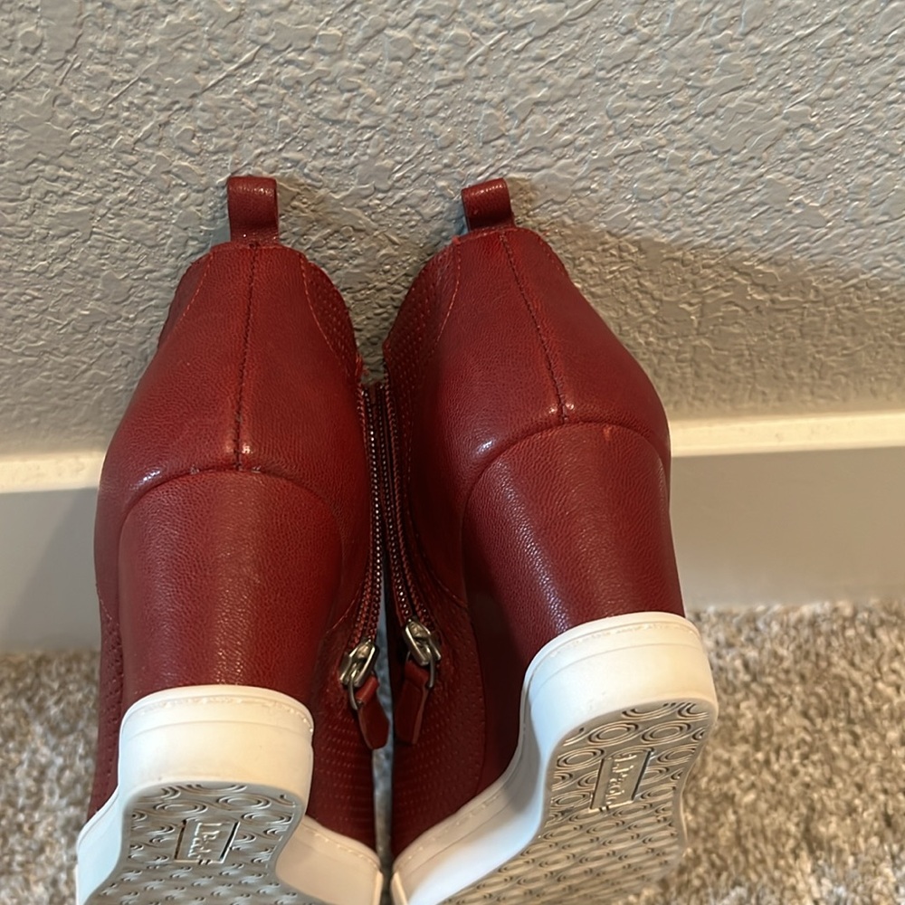 Leather Paola Dress Wedge Sneaker - Picture 4 of 6